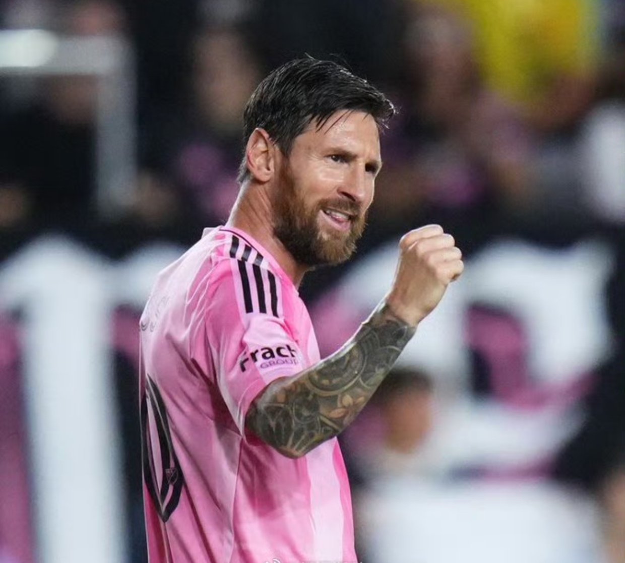 贝博登录入口 -NBA总决赛今夜走向成谜，迈阿密热火扳平良机，话题不断，细节决定成败(翻唱暗里着迷)